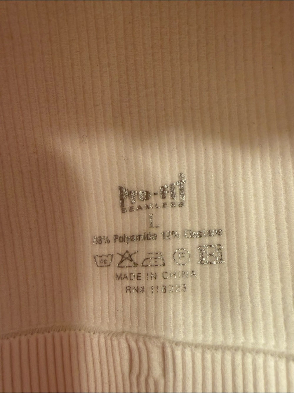 White Ribbed CoreFit Racerback Sports Bra size Large - Picture 5 of 8